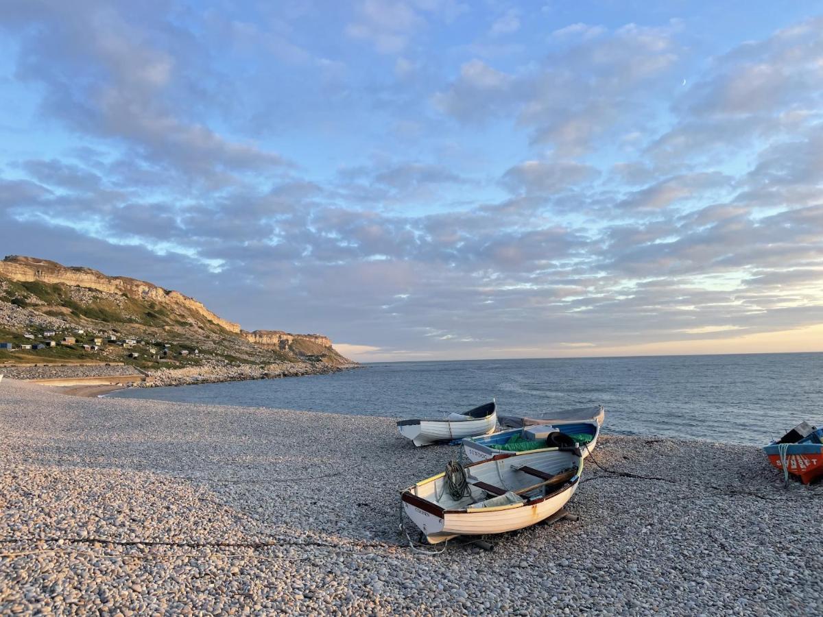 Spindrift - Views Of Chesil Dog Friendly Holiday home Weymouth